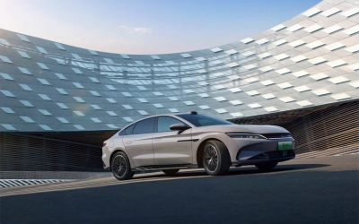 全新沃尔沃XC70：解锁全能豪华超混出行新体验